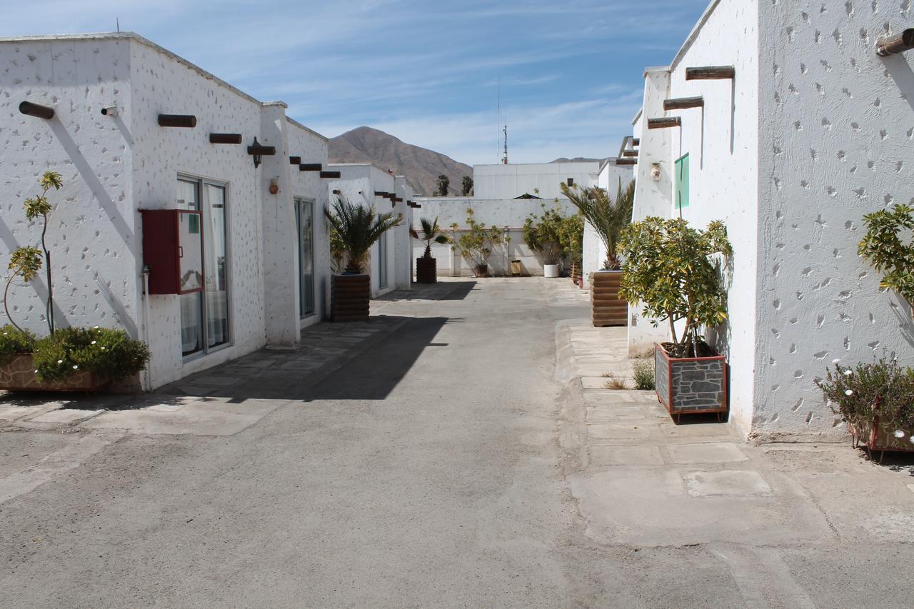 Oasis De Atacama Hotel โคเปียโป ภายนอก รูปภาพ